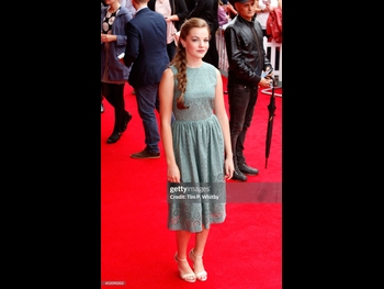  alt="Izzy Meikle-small"