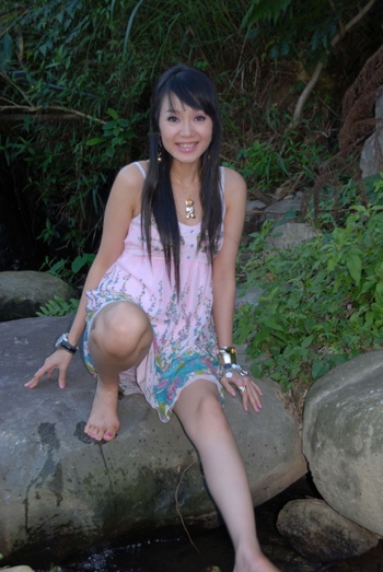 Helen Thanh Dao