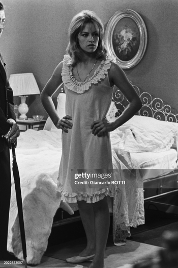 Nathalie Delon