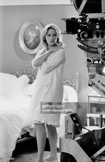 Nathalie Delon